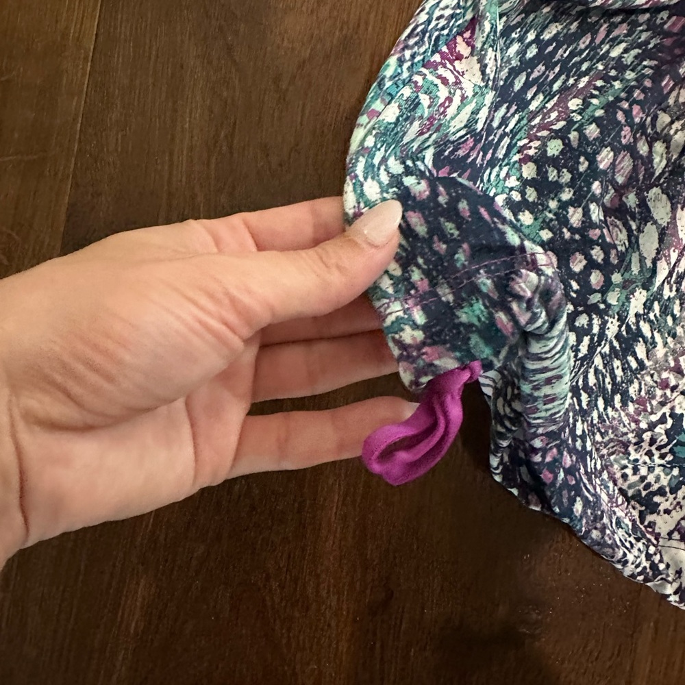 Fabletics tank - Picture 2 of 3